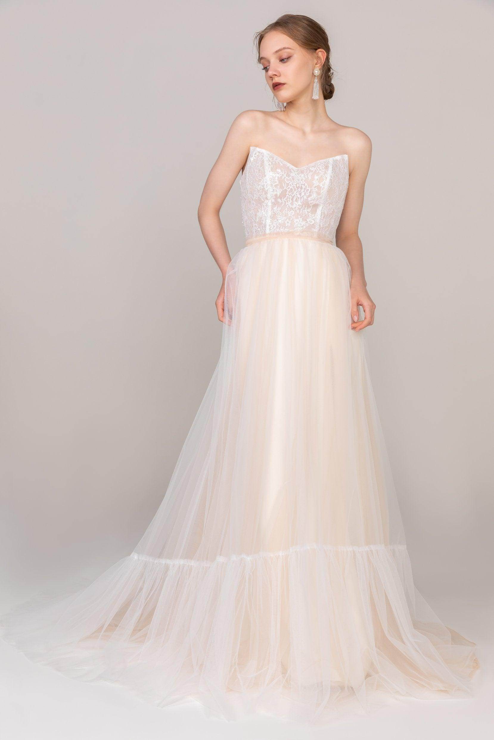 A-Line Court Train Tulle Lace Elastic Wedding Dress CW2466 - COCOMELODY